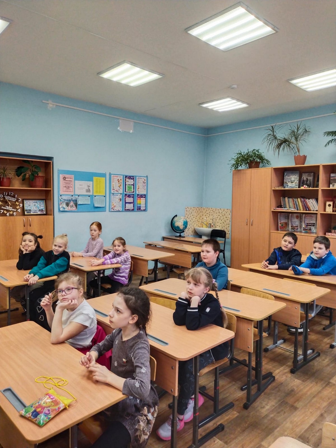 Занятие в Школе юного пешехода
